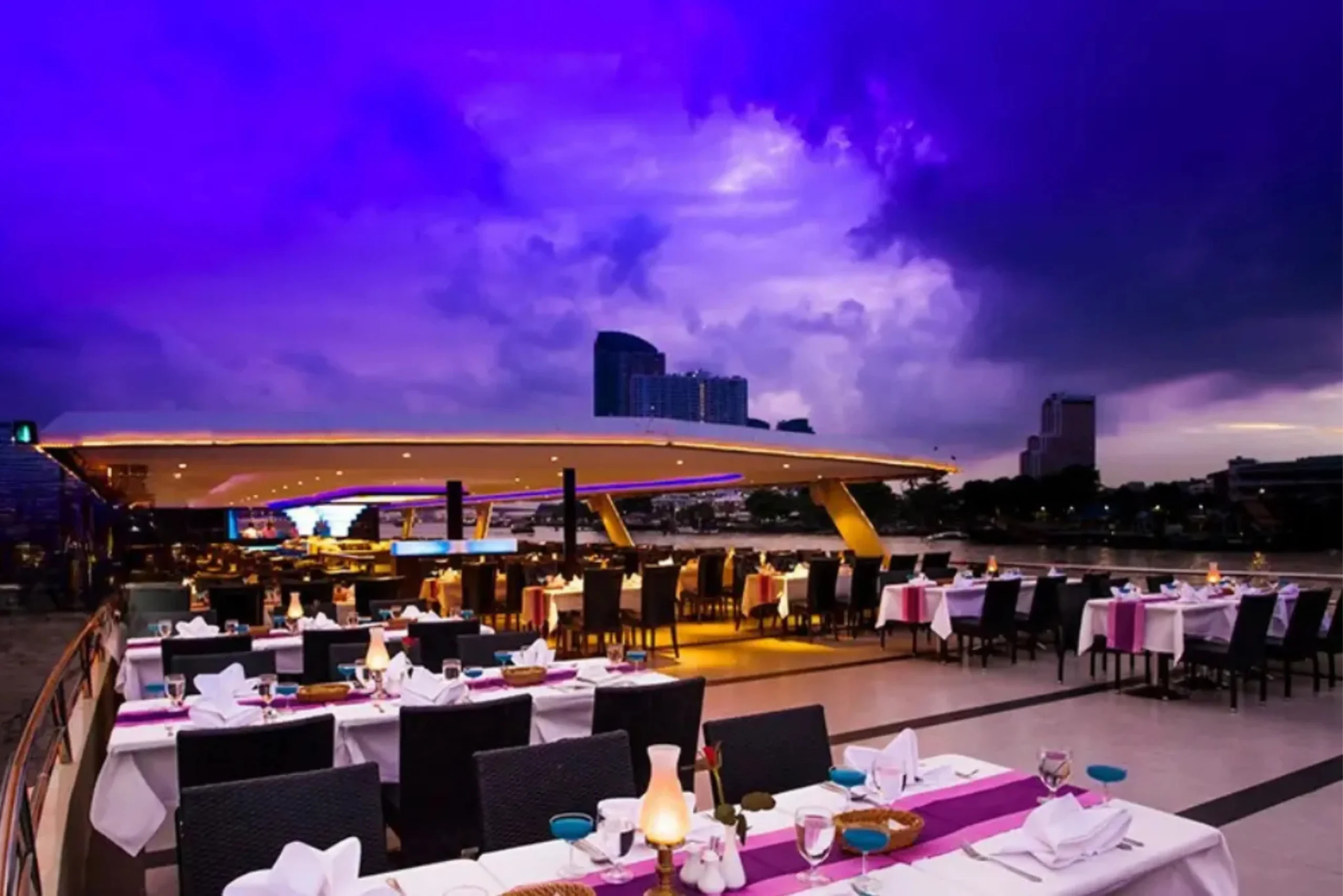 Luxury River Cruise with International Buffet Dinner (5)